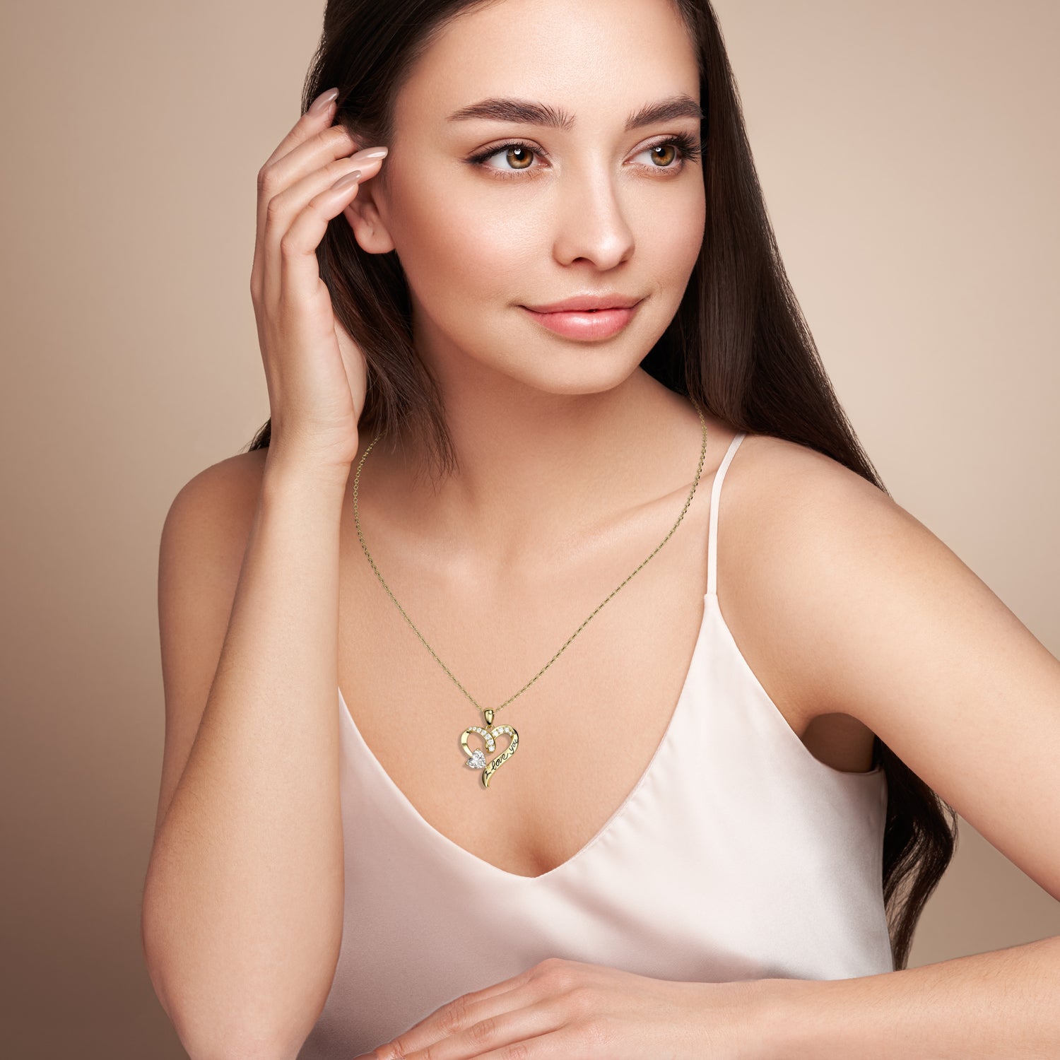 Regalo de joyería de collar de amor de oro