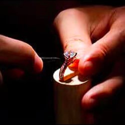 Taanaa jewelry making process 5.Inlaid