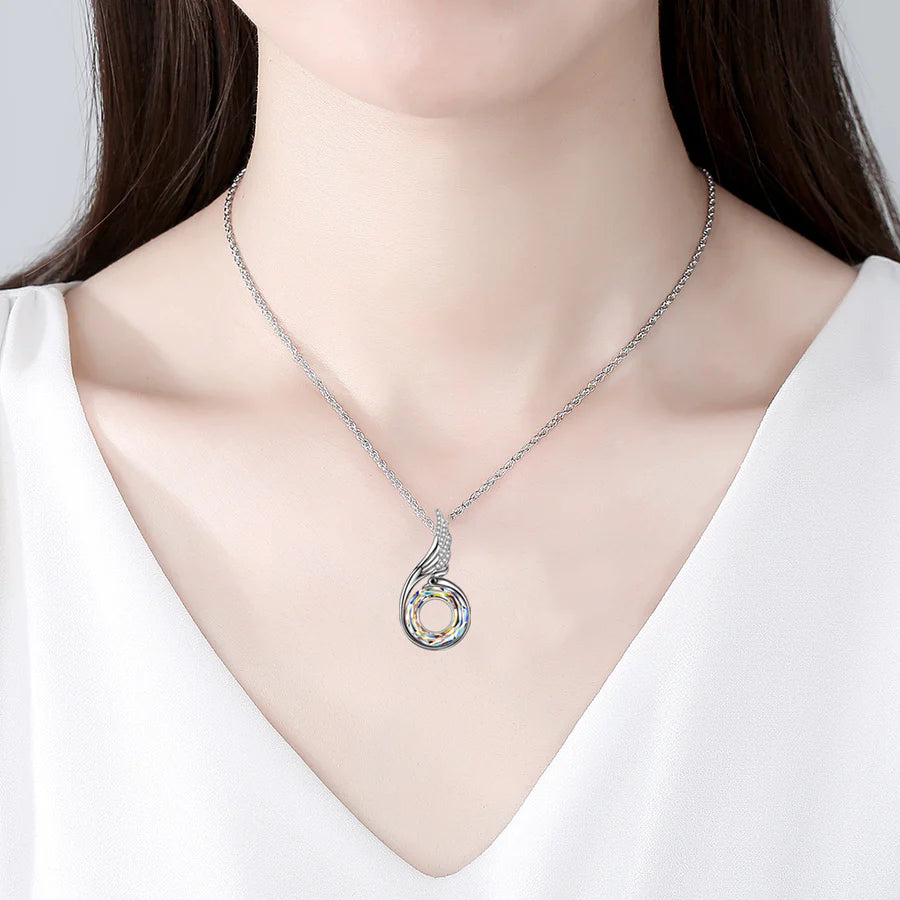 Collar con colgante de Fénix, joyería