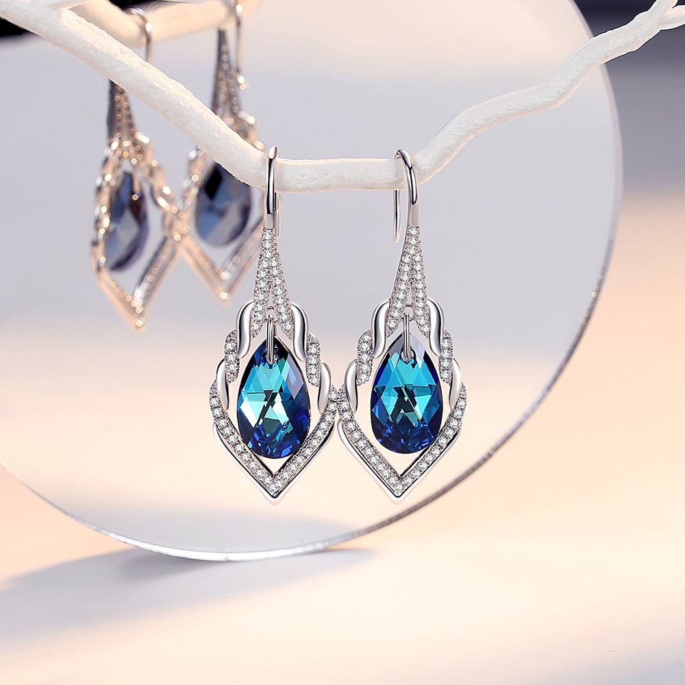 Classic Pear-shaped Sterling Silver Drop Earrings For Women Jewelry - Dangle earrings - Taanaa Jewelry